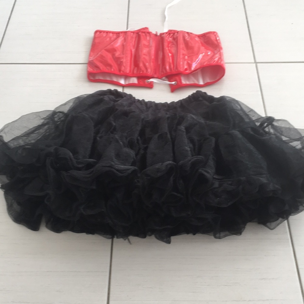 Corset & Layered Tulle Tutu Skirt - 2 piece Halloween Costume - Picture 5 of 8